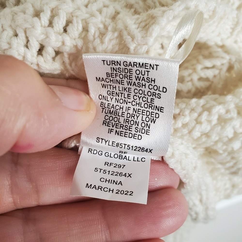 Freshman 1996 Crochet Top and Sleeveless Duster.  Off White. MED. #0151 - Picture 5 of 10